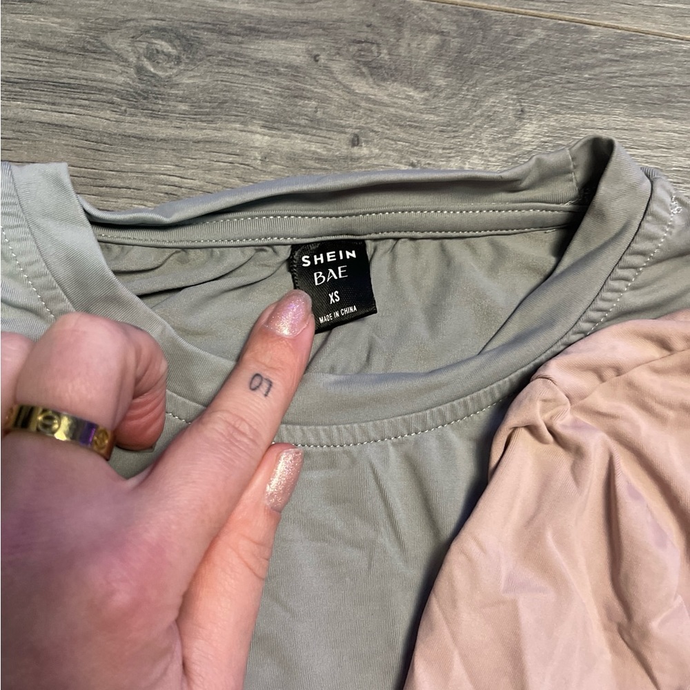 SHEIN Bae Stretchy Shirt Trio - Picture 3 of 4